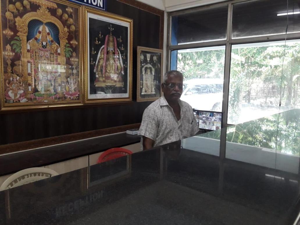 Hotel Siva Sakthi Tiruvannāmalai Extérieur photo