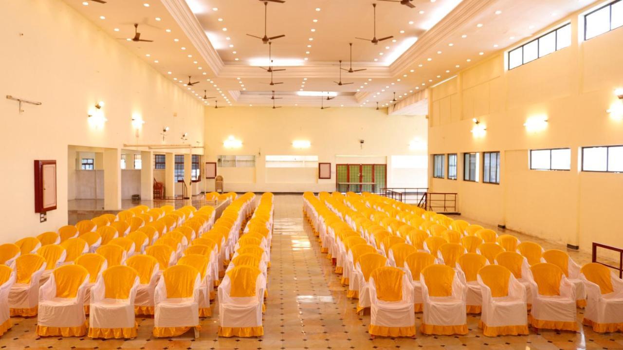 Hotel Siva Sakthi Tiruvannāmalai Extérieur photo