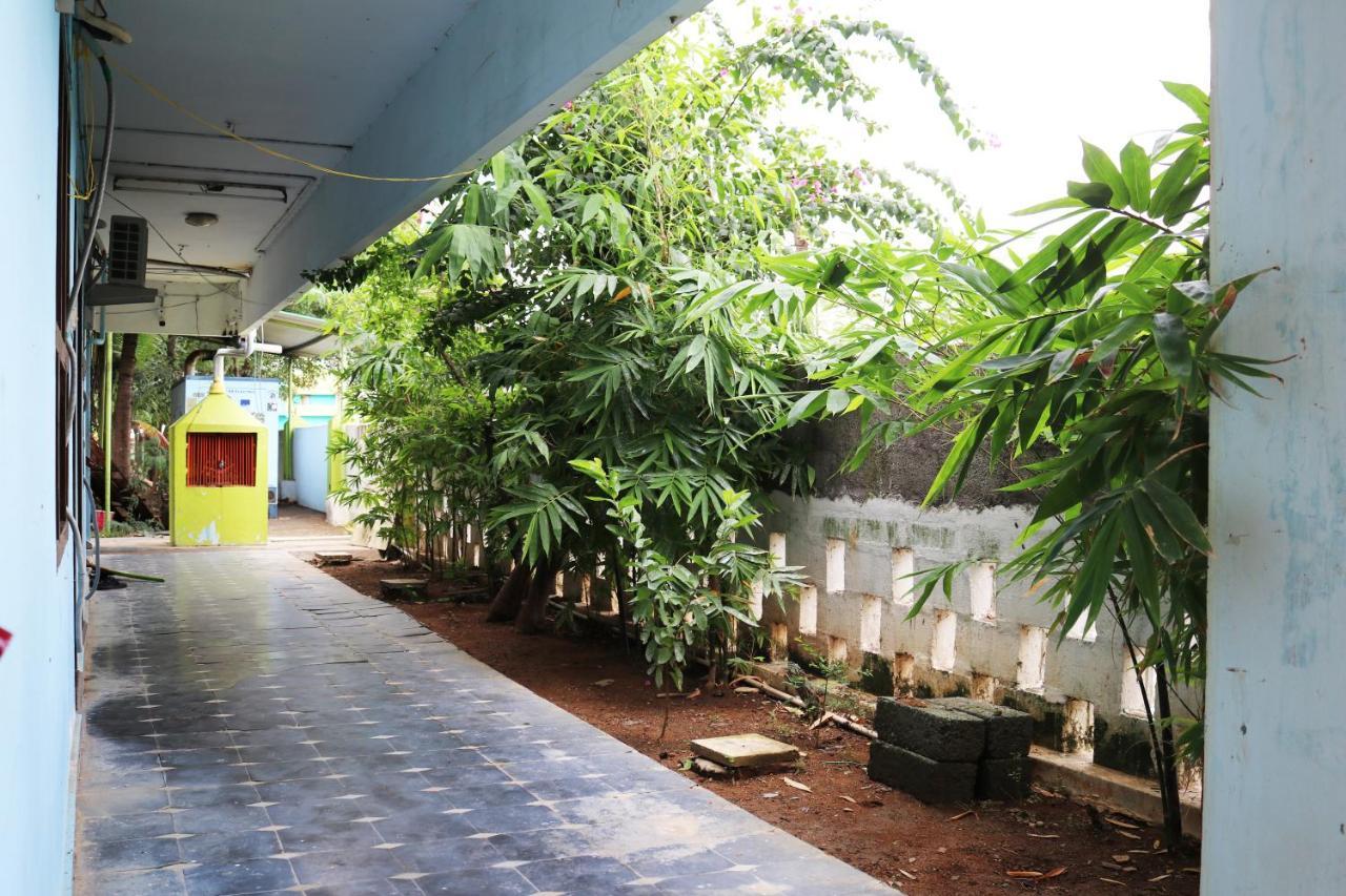 Hotel Siva Sakthi Tiruvannāmalai Extérieur photo