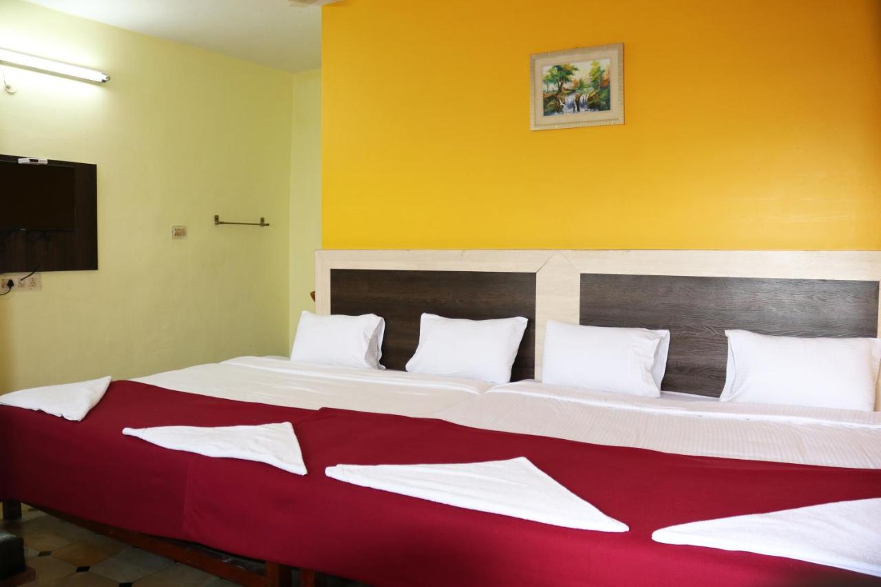 Hotel Siva Sakthi Tiruvannāmalai Extérieur photo