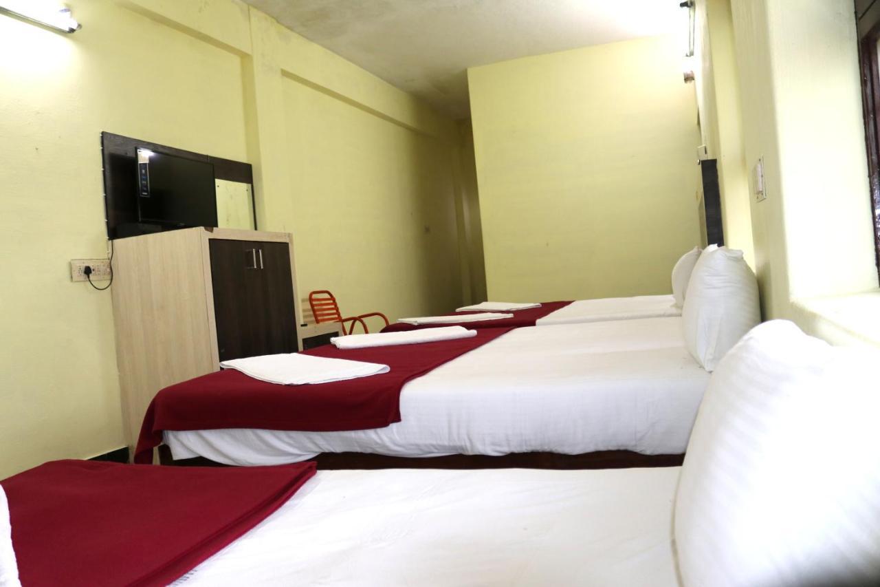 Hotel Siva Sakthi Tiruvannāmalai Extérieur photo