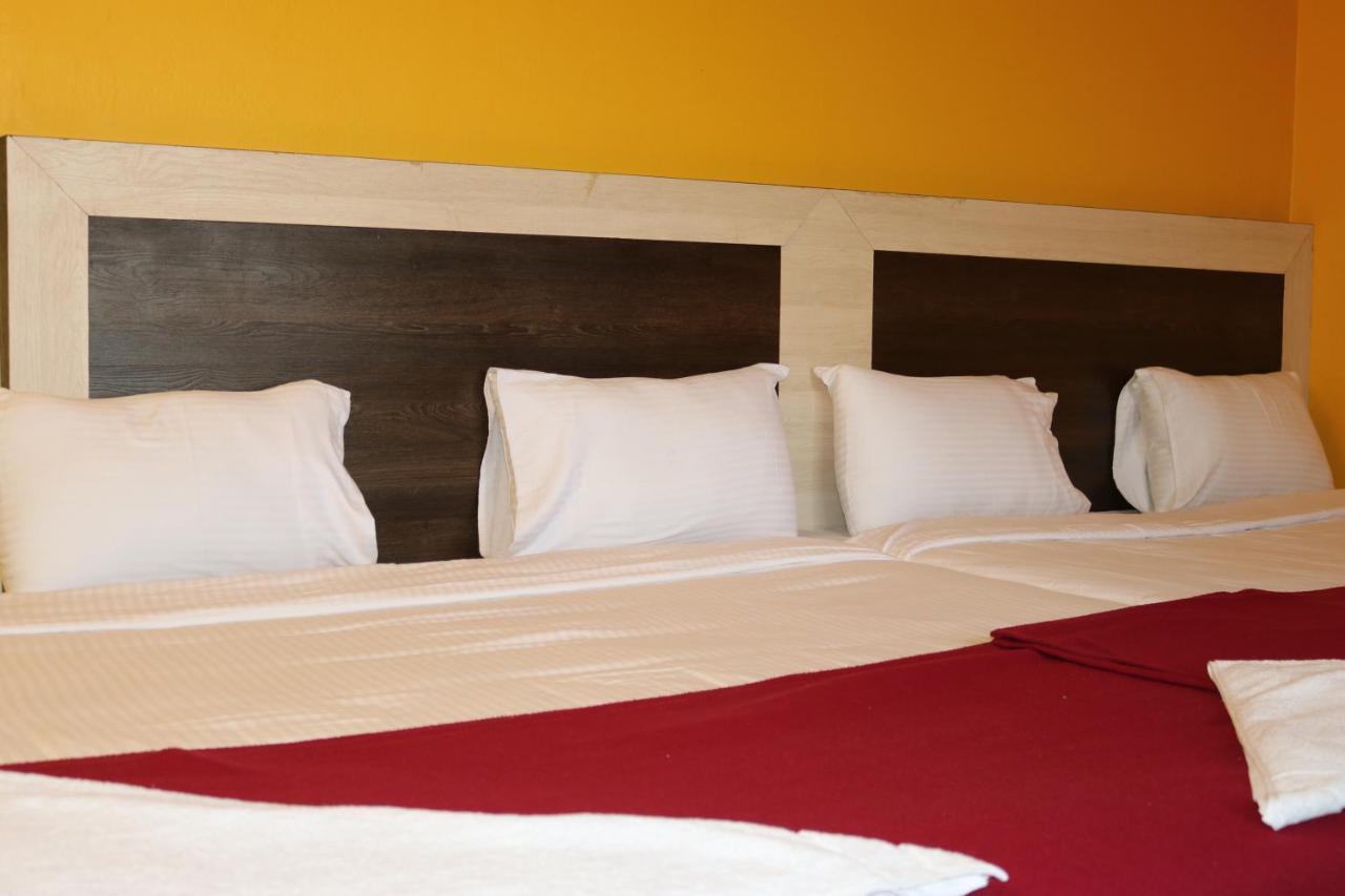 Hotel Siva Sakthi Tiruvannāmalai Extérieur photo